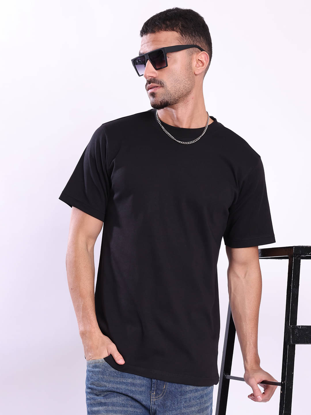     			Bene Kleed Men 100% Cotton Regular Fit Solid T-Shirt ( Black )