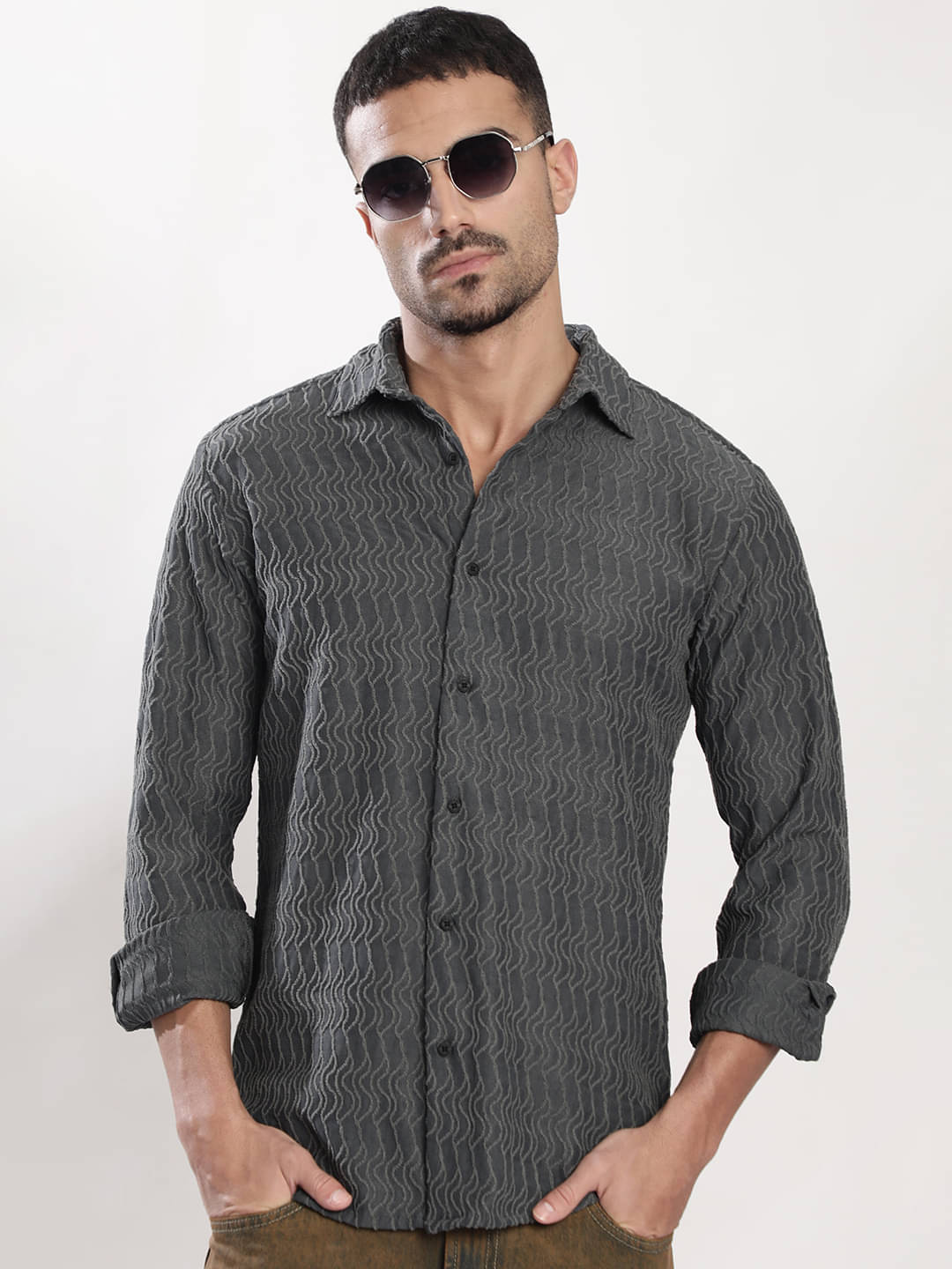     			Bene Kleed Polyester Slim Fit Self Design Full Sleeves Men's Casual Shirt - Grey ( Pack of 1 )