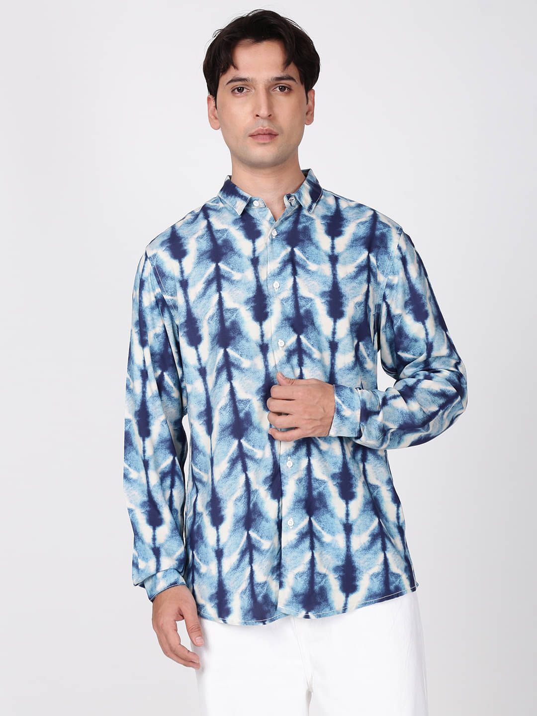     			Bene Kleed Rayon Regular Fit Dyed Full Sleeves Men's Casual Shirt - Multicolor ( Pack of 1 )