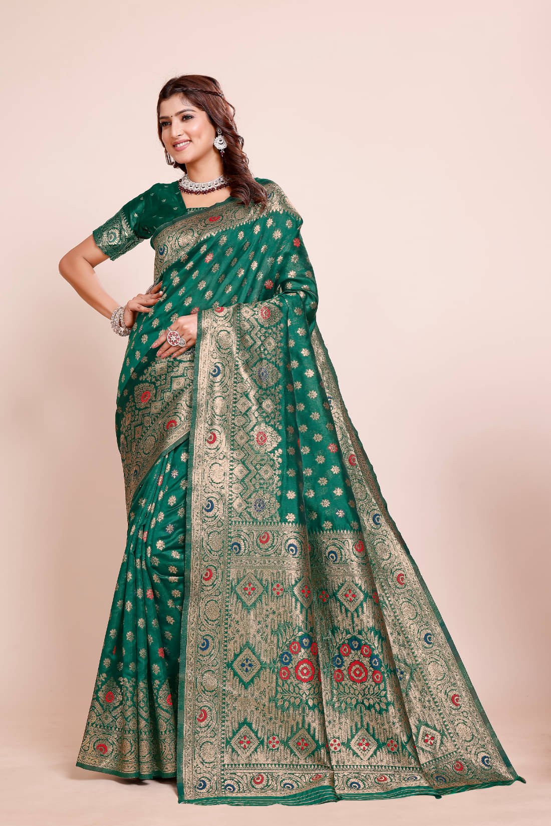 DHAYNA AND REEWA FASHION Georgette Woven Kanjeevaram Sarees With Unstitched Blouse Piece ( Mint Green )     			DHAYNA AND REEWA FASHION Georgette Woven Kanjeevaram Sarees With Unstitched Blouse Piece ( Mint Green )