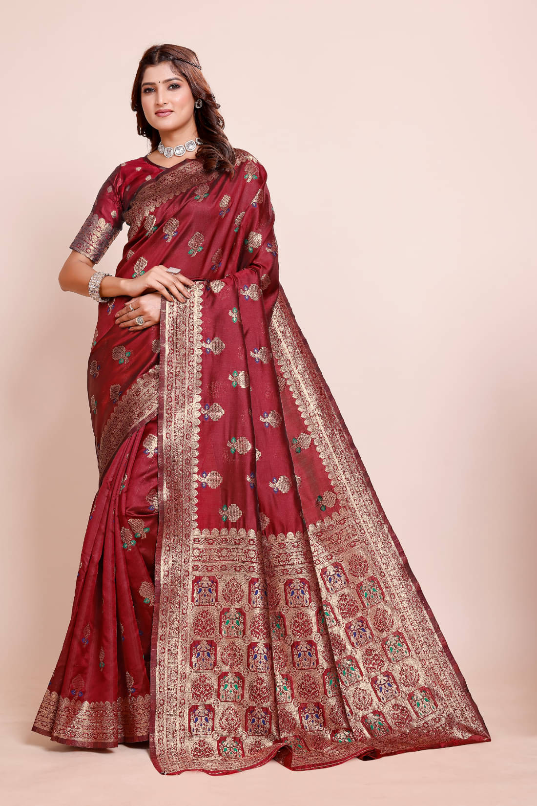    			DHAYNA AND REEWA FASHION Georgette Woven Paithani Sarees With Unstitched Blouse Piece ( Maroon )