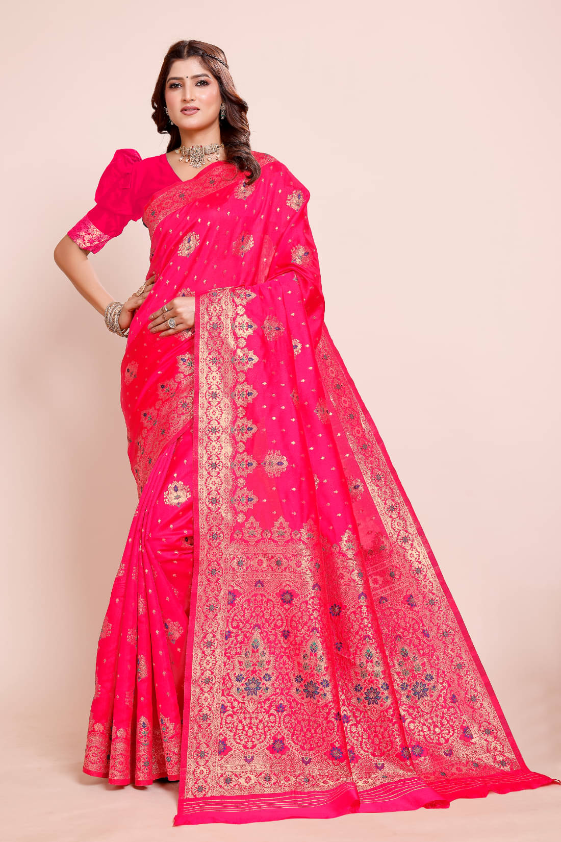     			DHAYNA AND REEWA FASHION Georgette Woven Banarasi saree With Unstitched Blouse Piece ( Rani )