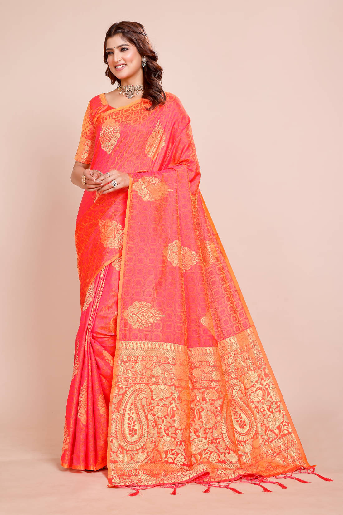     			DHAYNA AND REEWA FASHION Georgette Woven Paithani Sarees With Unstitched Blouse Piece ( Orange )