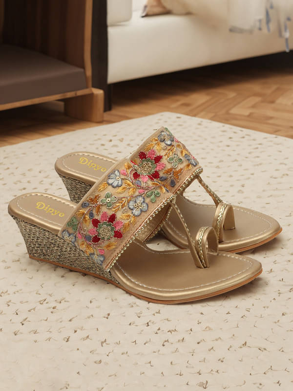     			DIPYO Gold Women's Slip On Heels