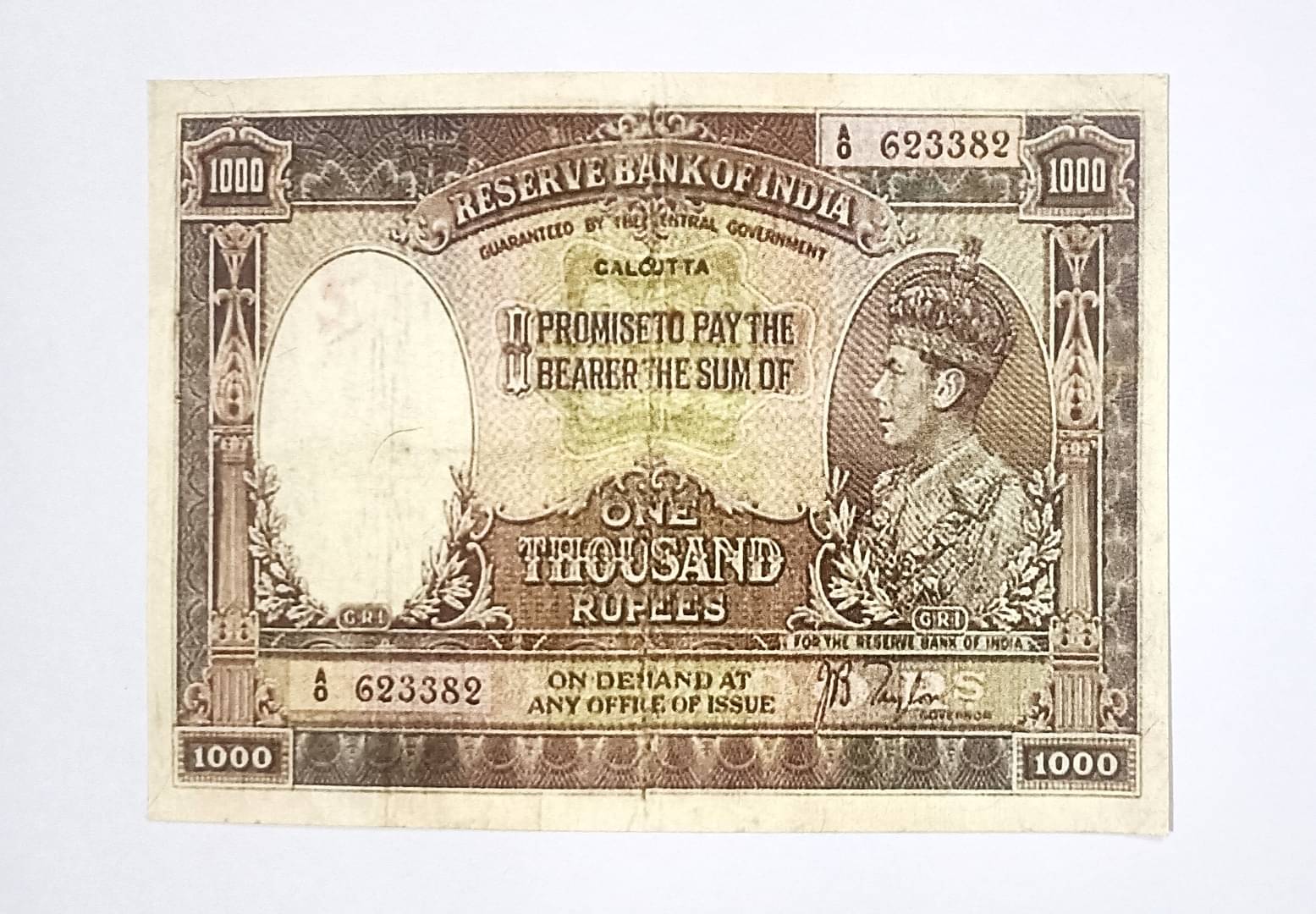 EX RARE HIGH QUALITY REPLICA ,BRITISH INDIA 1000 RS NOTE WITH ORIGINAL PAPER QUALITY     			EX RARE HIGH QUALITY REPLICA ,BRITISH INDIA 1000 RS NOTE WITH ORIGINAL PAPER QUALITY