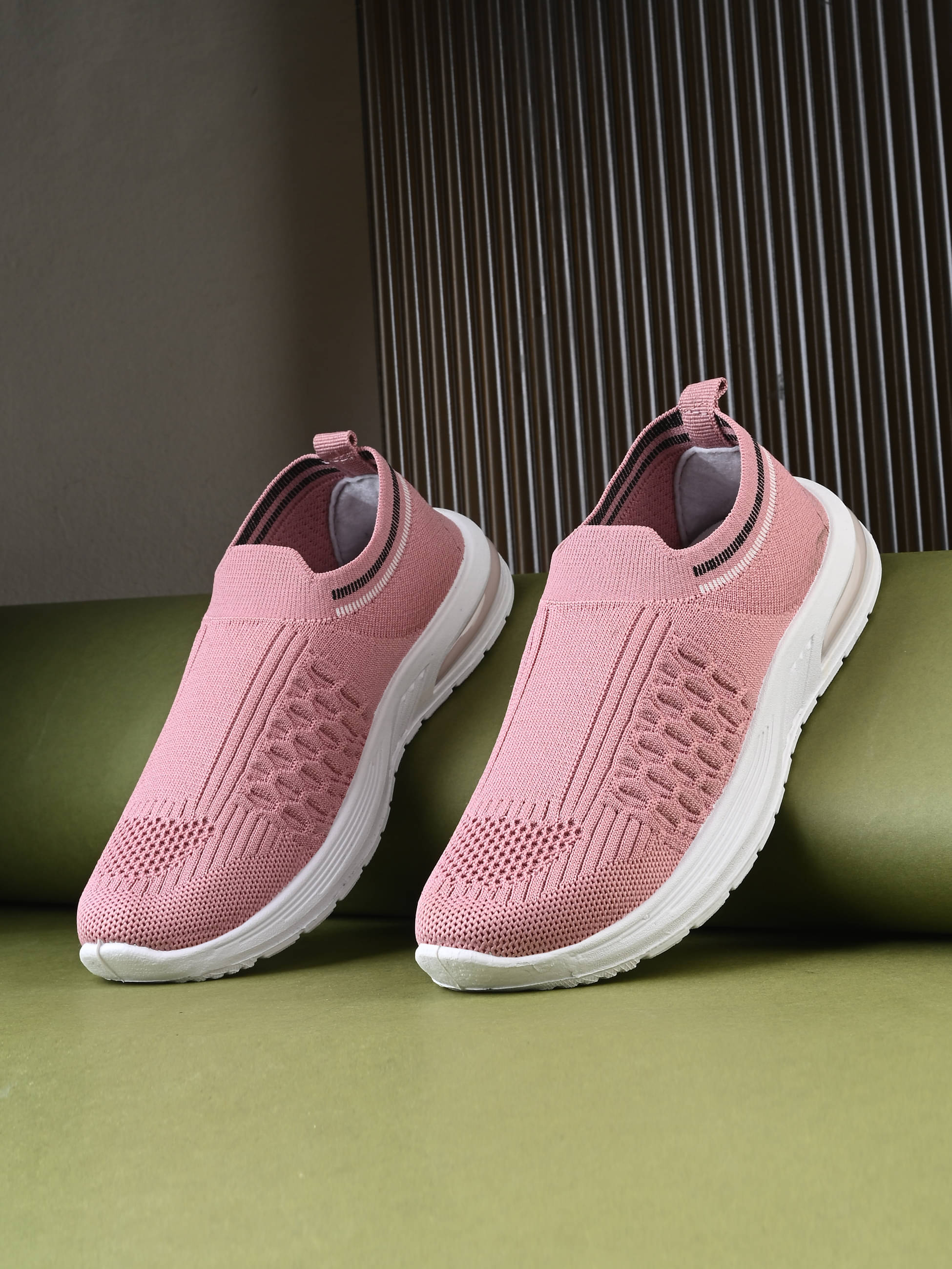     			JK Port Rose Gold Women's Slip On