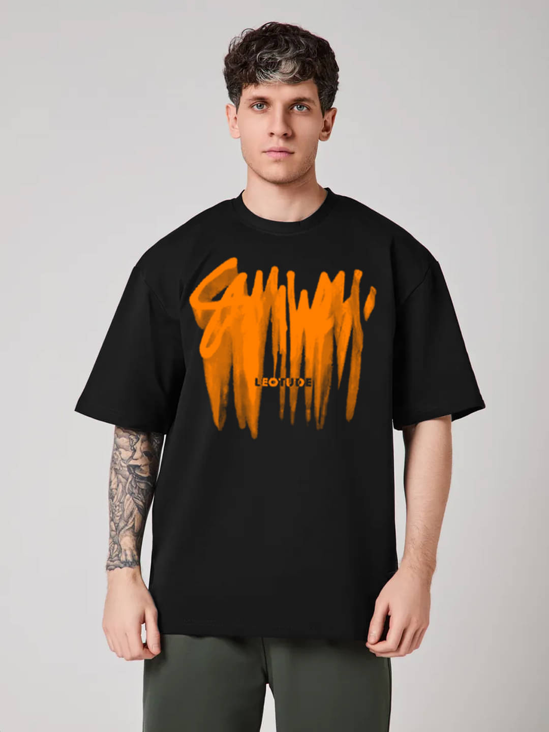     			Leotude Men Cotton Blend Oversized Fit Printed T-Shirt ( Black )