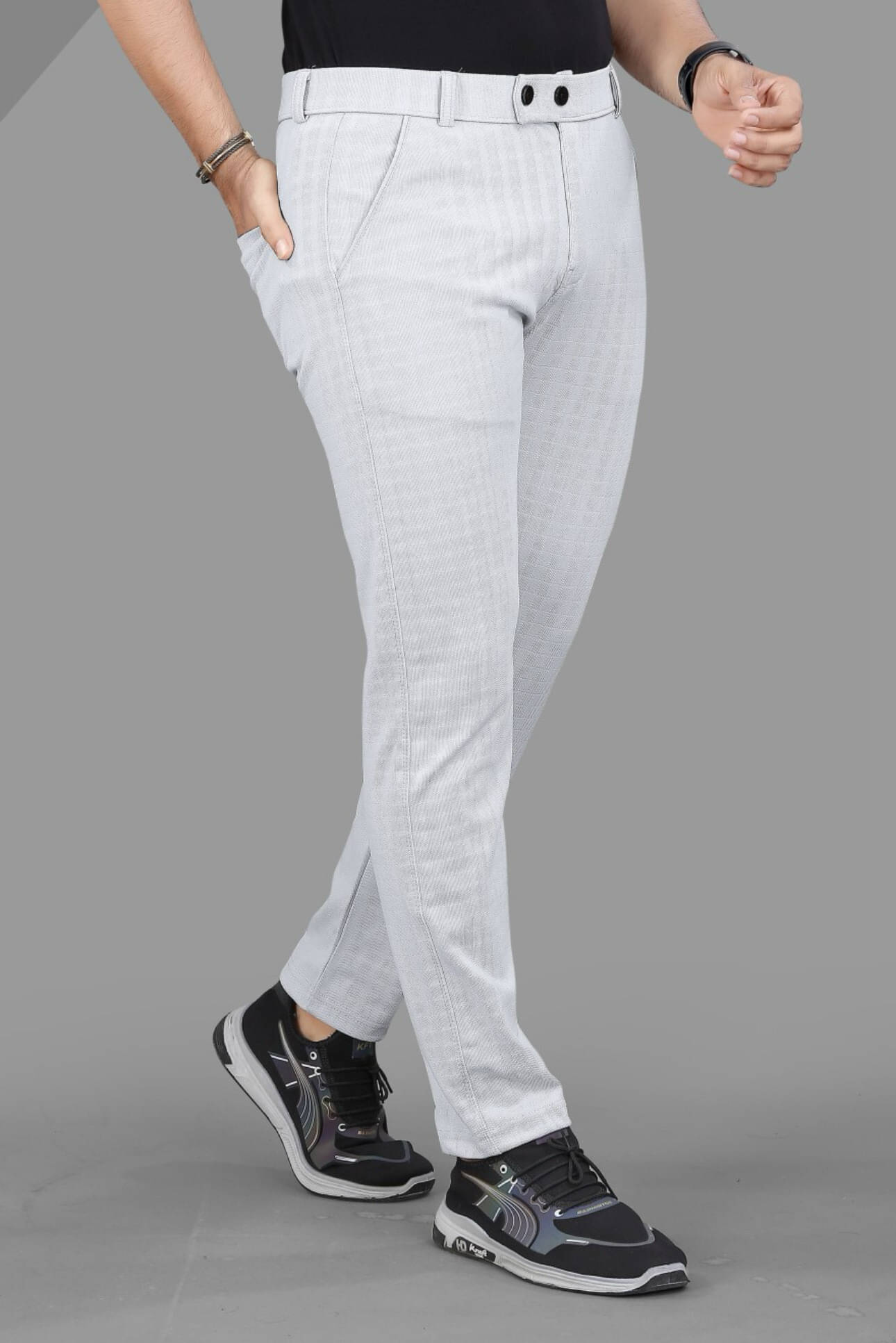     			MENTIFIC Regular Flat Men's Formal Trouser - Silver ( Pack of 1 )