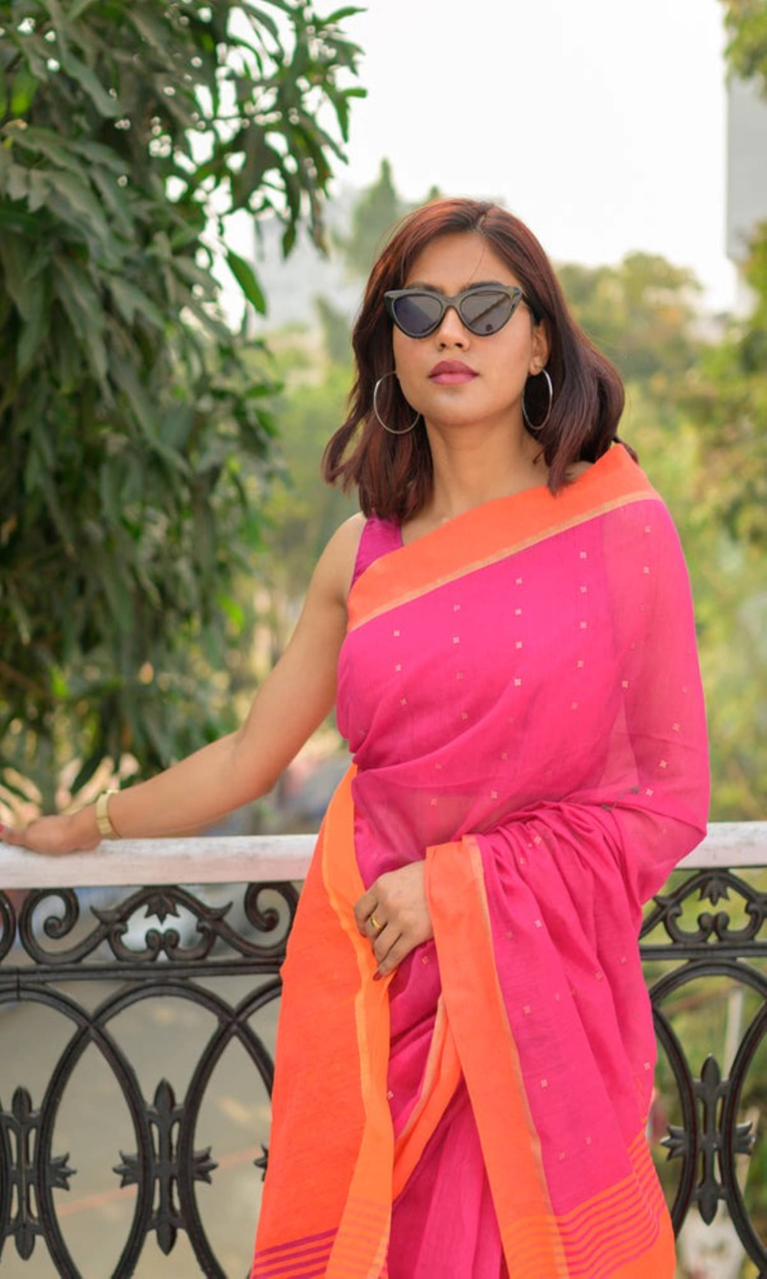PIYARI FASHION Cotton Blend Woven Tant Saree With Unstitched Blouse Piece ( Pink ) PIYARI FASHION Cotton Blend Woven Tant Saree With Unstitched Blouse Piece ( Pink )