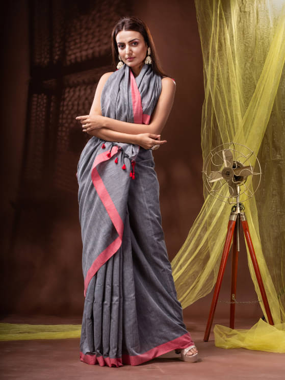     			PIYARI FASHION Cotton Woven Tant Saree With Unstitched Blouse Piece ( Grey )