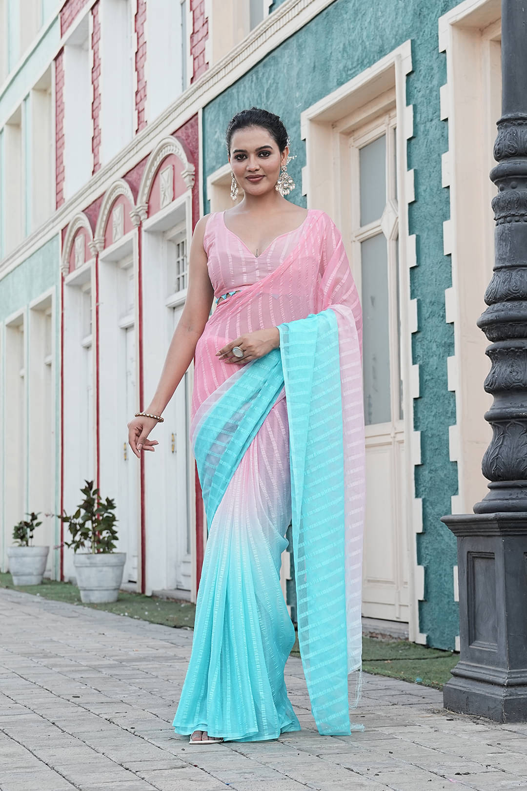    			Sanwariya Silks Silk Blend Striped Maheshwari Saree With Unstitched Blouse Piece ( Sky Blue )