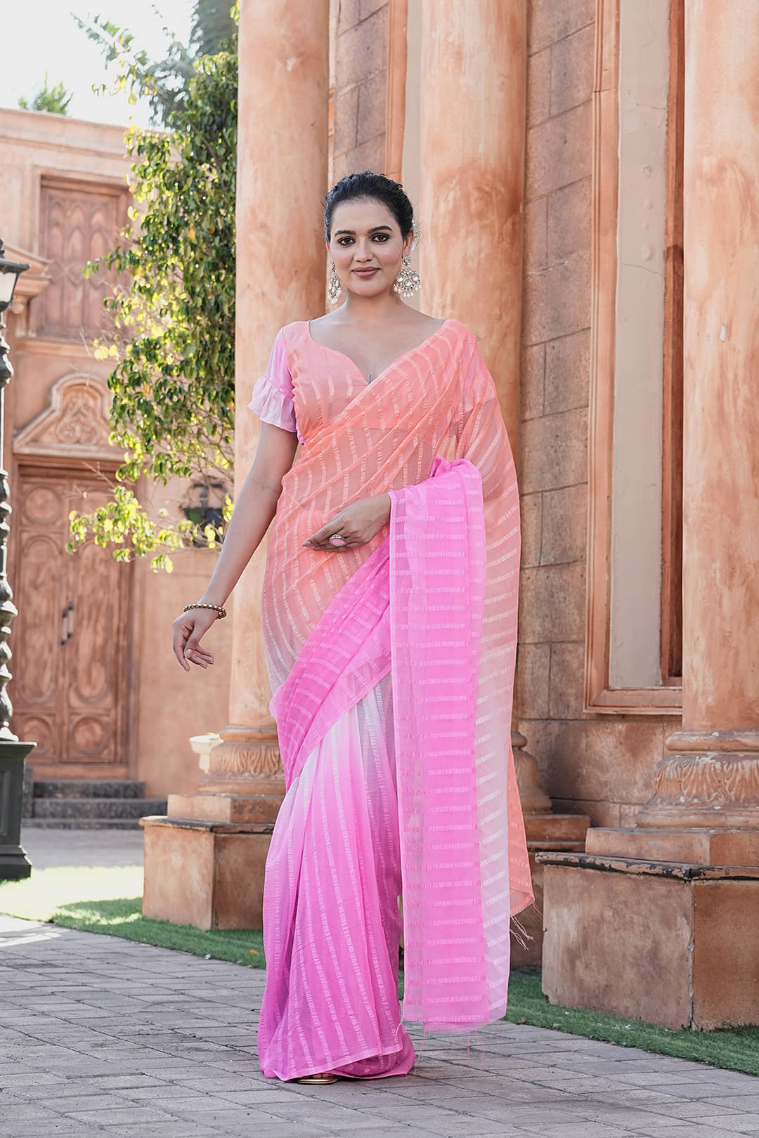 Sitanjali Lifestyle Silk Blend Striped Maheshwari Saree With Unstitched Blouse Piece ( Peach ) Sitanjali Lifestyle Silk Blend Striped Maheshwari Saree With Unstitched Blouse Piece ( Peach )