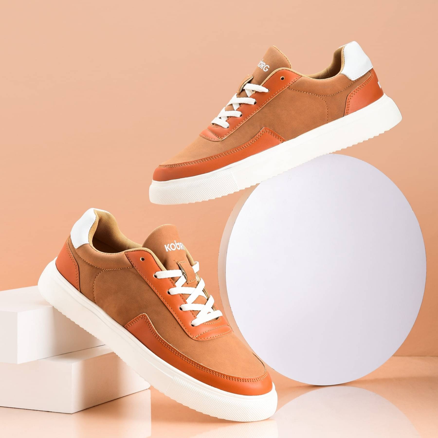     			koburg Tan Men's Sneakers