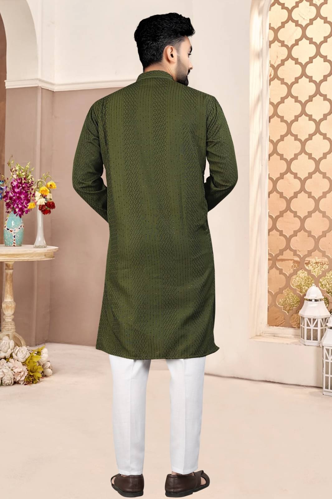     			AMAR VSTRA Dark Green Cotton Regular Fit Men's Kurta Pyjama Set ( Pack of 1 )
