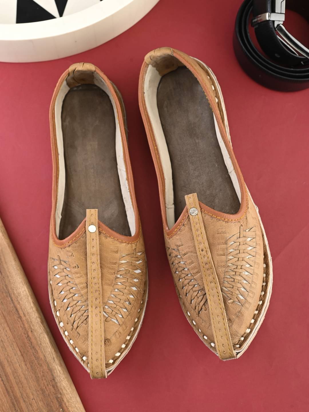     			Anjaneya Creations Tan Men's Mojaris
