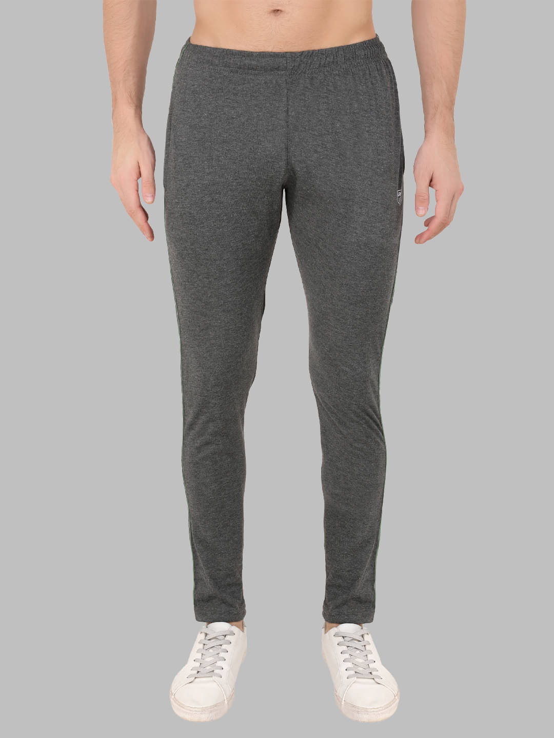     			DISTORTION CREW Grey Melange Cotton Blend Men's Trackpants ( Pack of 1 )