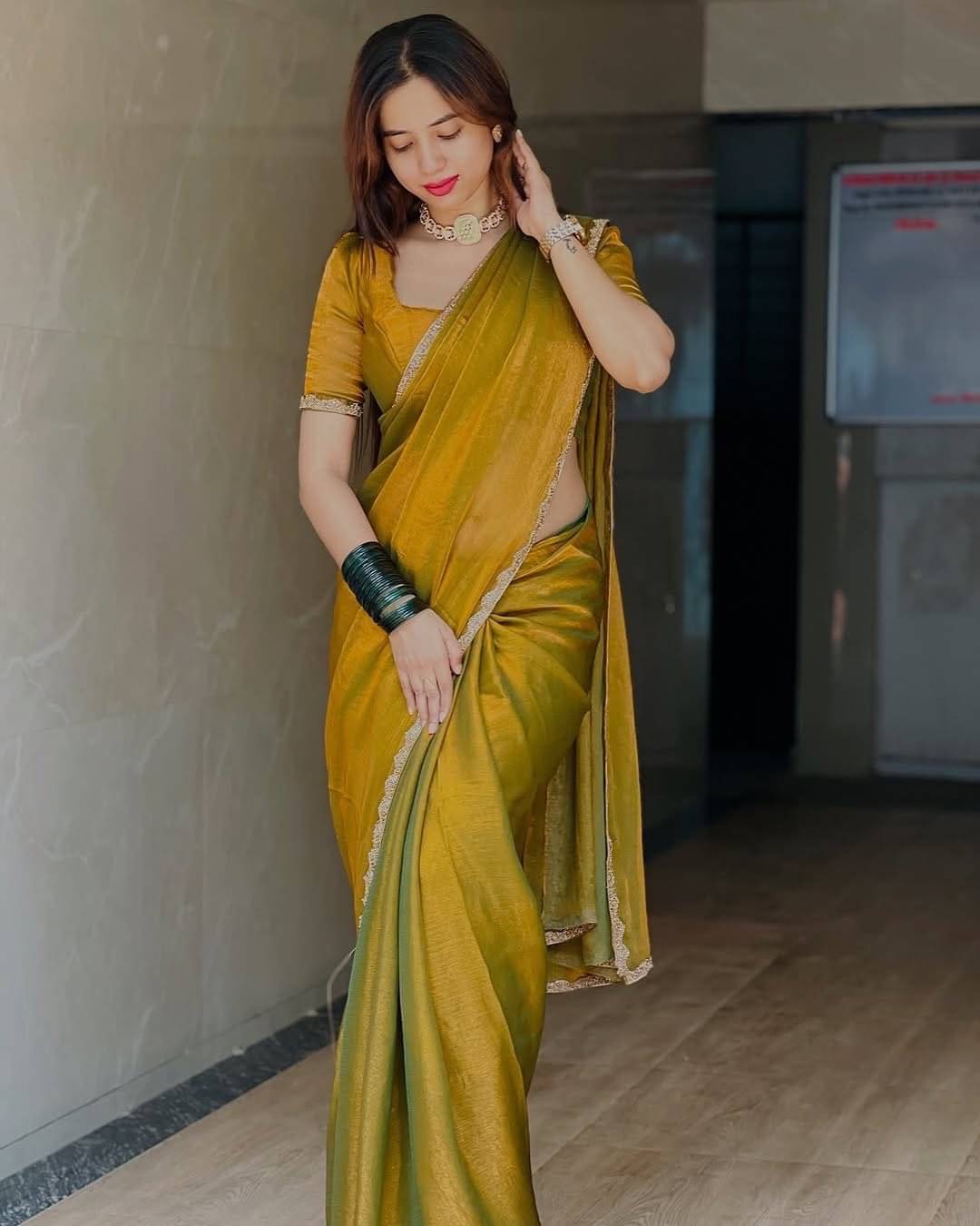 Gullak Nylon Dyed Banarasi saree With Unstitched Blouse Piece ( Gold ) Gullak Nylon Dyed Banarasi saree With Unstitched Blouse Piece ( Gold )