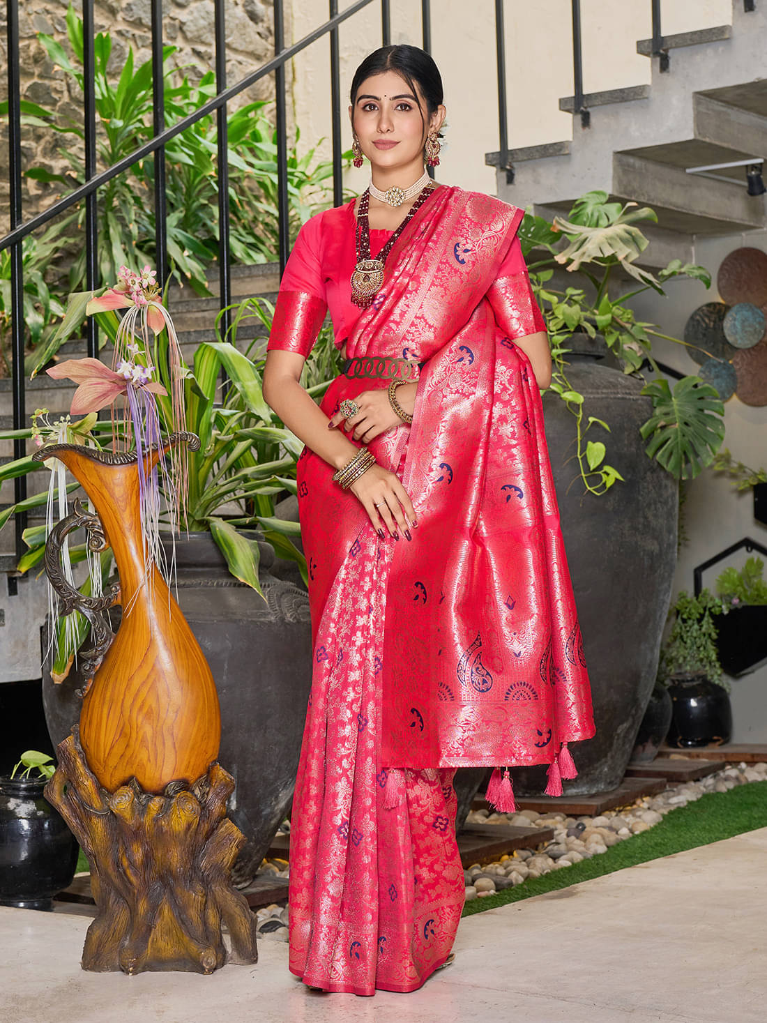 Kevami Fashion Art Silk Self Design Banarasi saree With Unstitched Blouse Piece ( Pink ) Kevami Fashion Art Silk Self Design Banarasi saree With Unstitched Blouse Piece ( Pink )