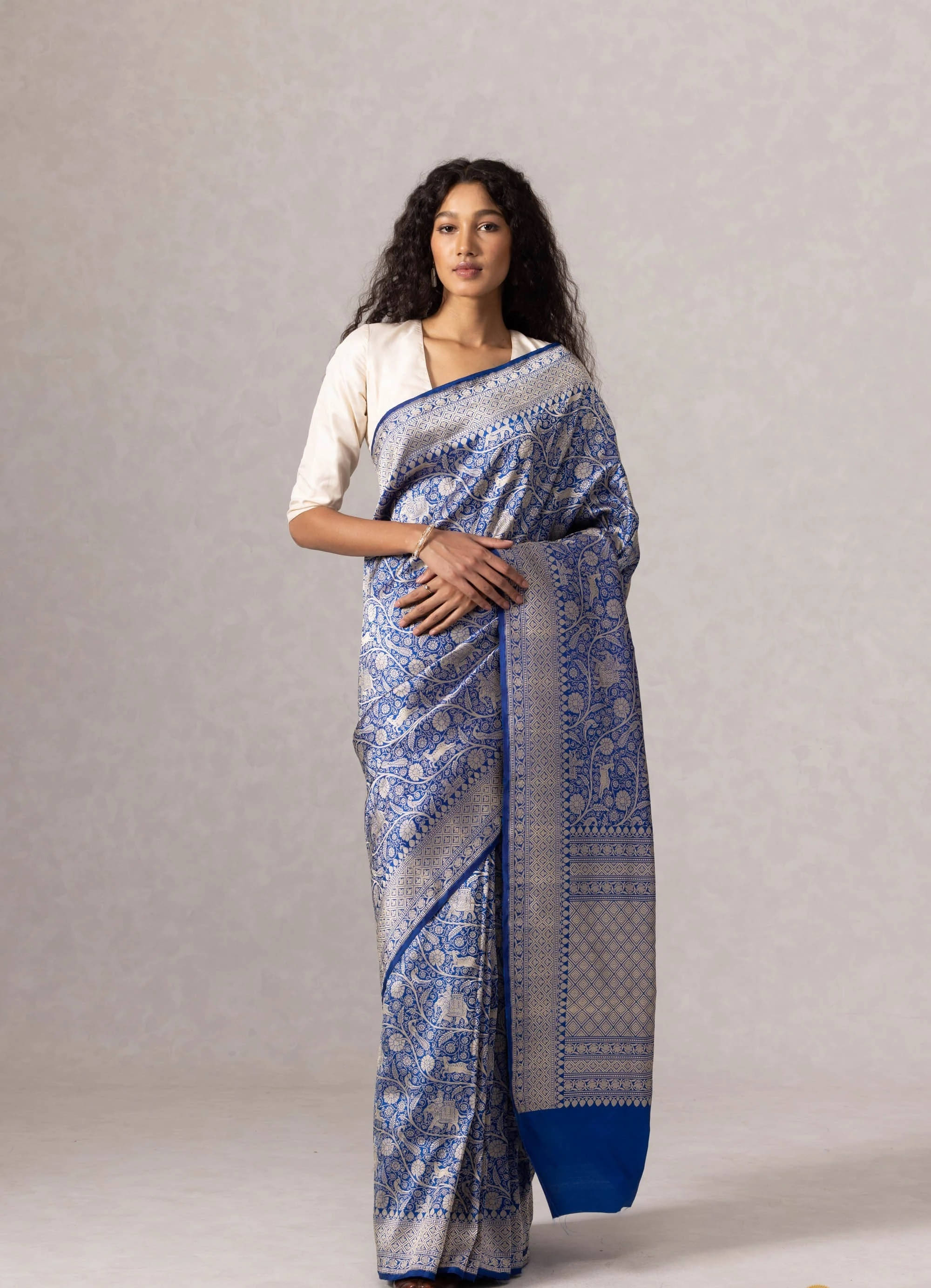     			Kevami Fashion Silk Printed Banarasi saree With Unstitched Blouse Piece ( Blue )