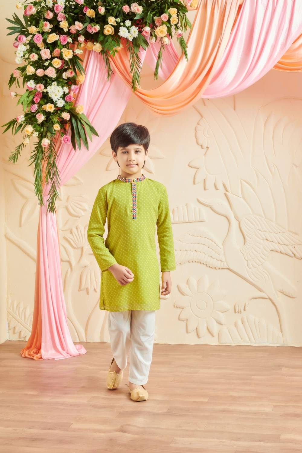 MASTARANG Boys Polyester Polka Dots Pattern Kurta ( Green , Pack of 1 ) MASTARANG Boys Polyester Polka Dots Pattern Kurta ( Green , Pack of 1 )