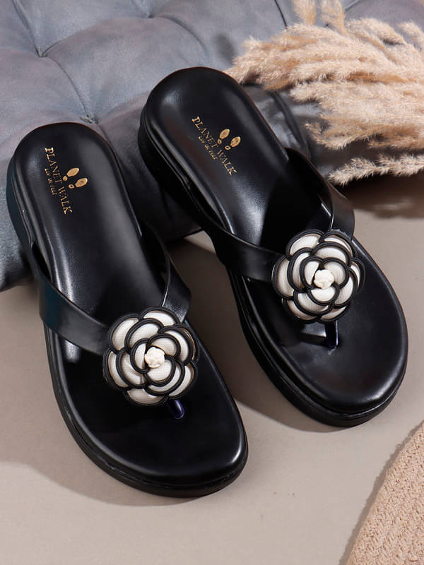 PLANET WALK Black Women's Slip On Heels PLANET WALK Black Women's Slip On Heels