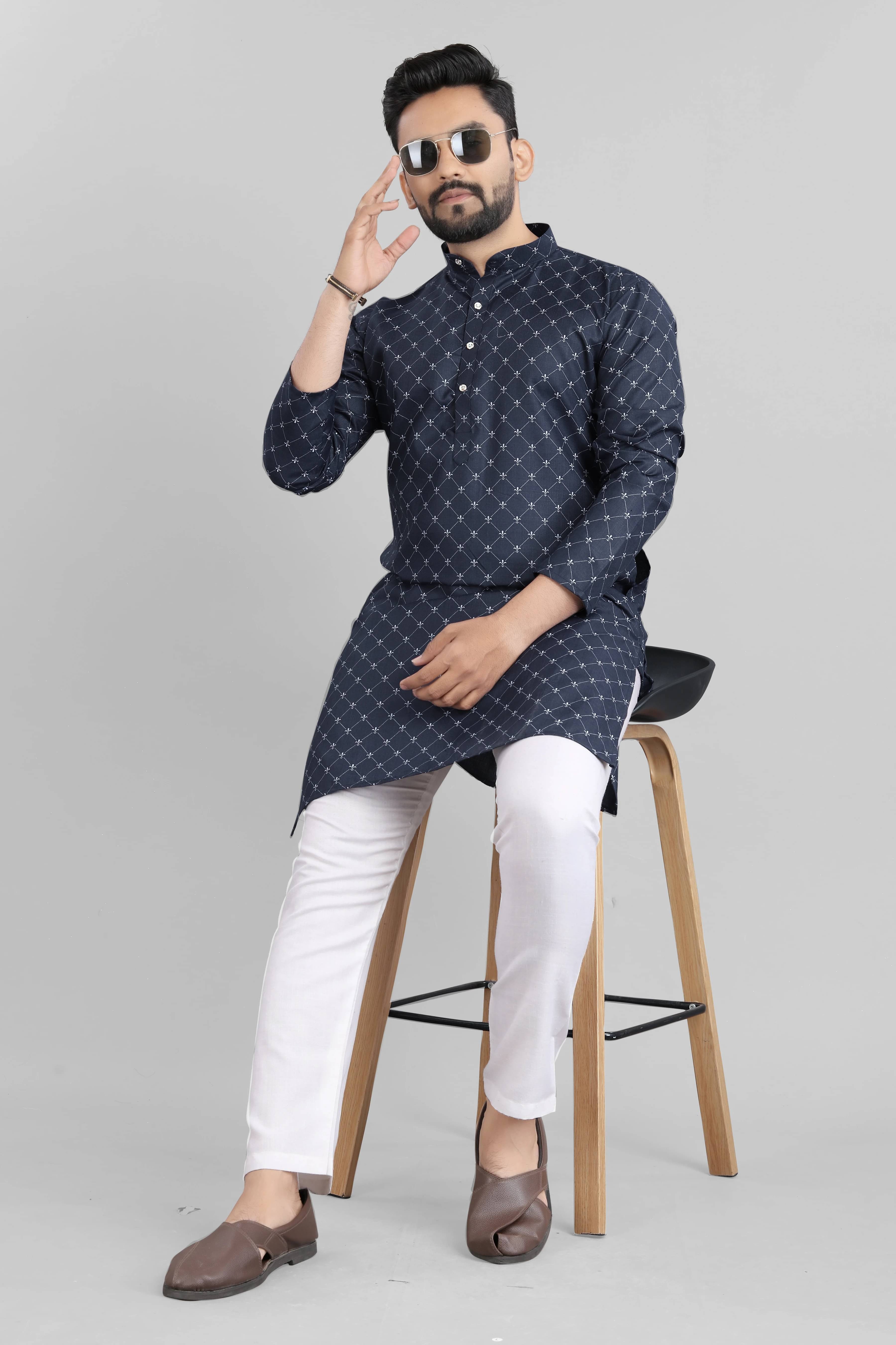 SPOQUE Navy Cotton Blend Regular Fit Men's Kurta Pyjama Set ( Pack of 1 )     			SPOQUE Navy Cotton Blend Regular Fit Men's Kurta Pyjama Set ( Pack of 1 )