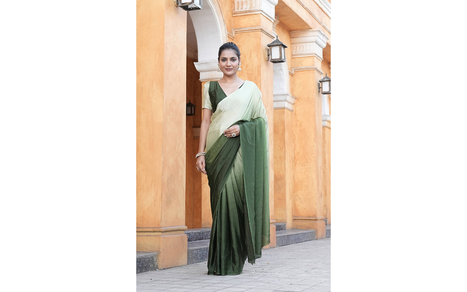 Sitanjali Silk Blend Dyed Maheshwari Saree With Unstitched Blouse Piece ( Light Green ) Sitanjali Silk Blend Dyed Maheshwari Saree With Unstitched Blouse Piece ( Light Green )