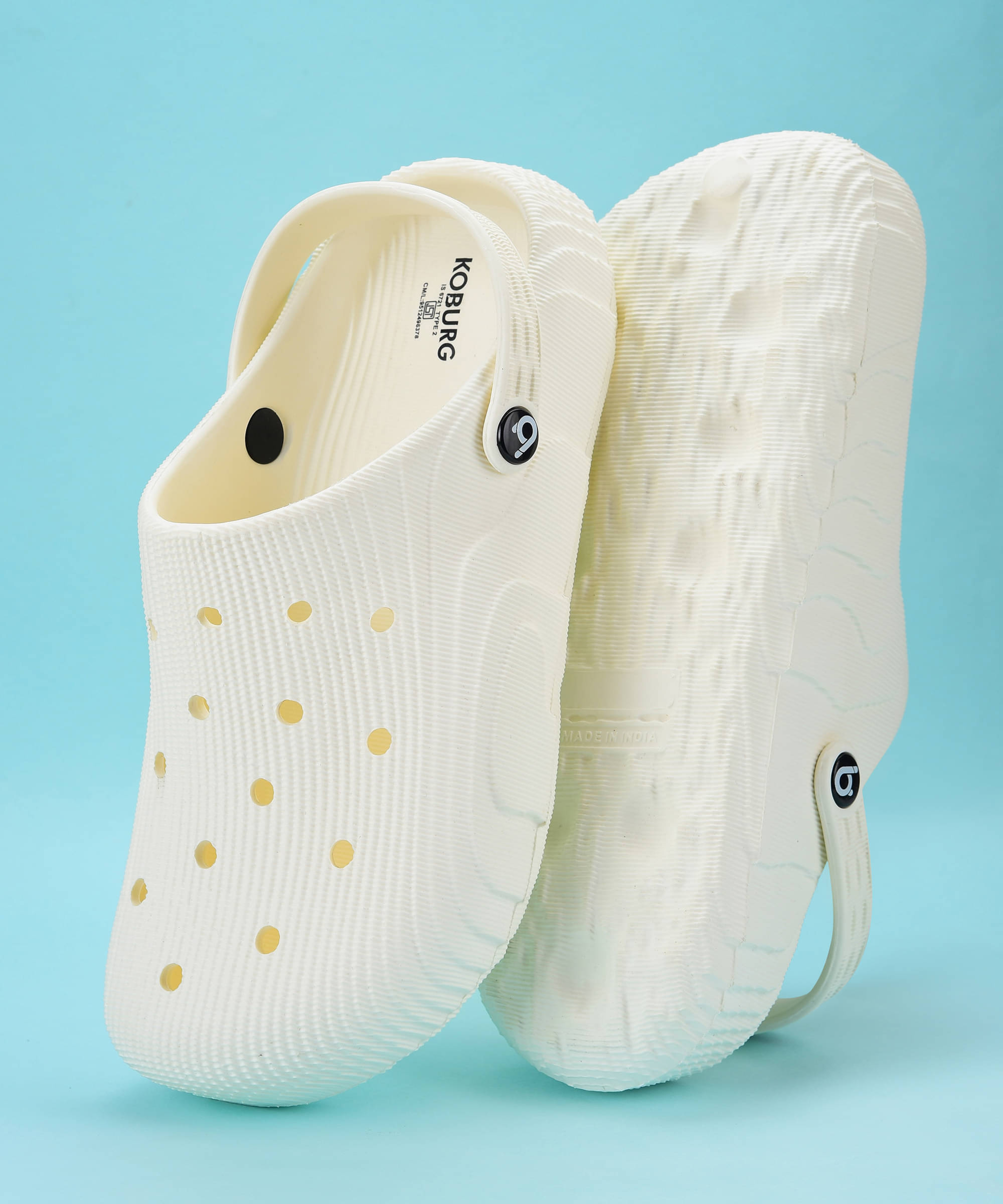     			koburg - Off White Men's Clogs