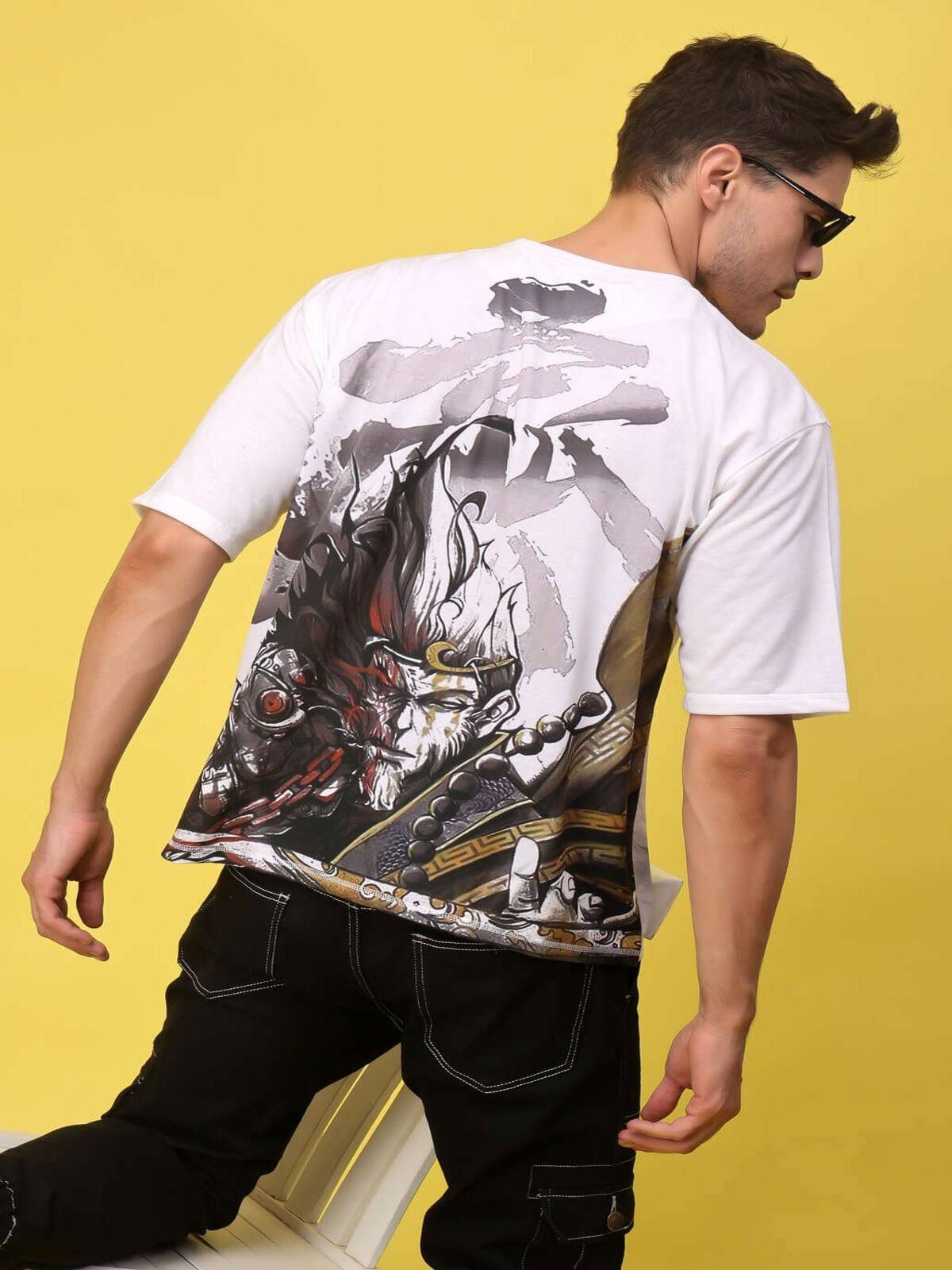 FLIRTY SOUL Men Cotton Blend Relaxed Fit Printed T-Shirt ( White )     			FLIRTY SOUL Men Cotton Blend Relaxed Fit Printed T-Shirt ( White )