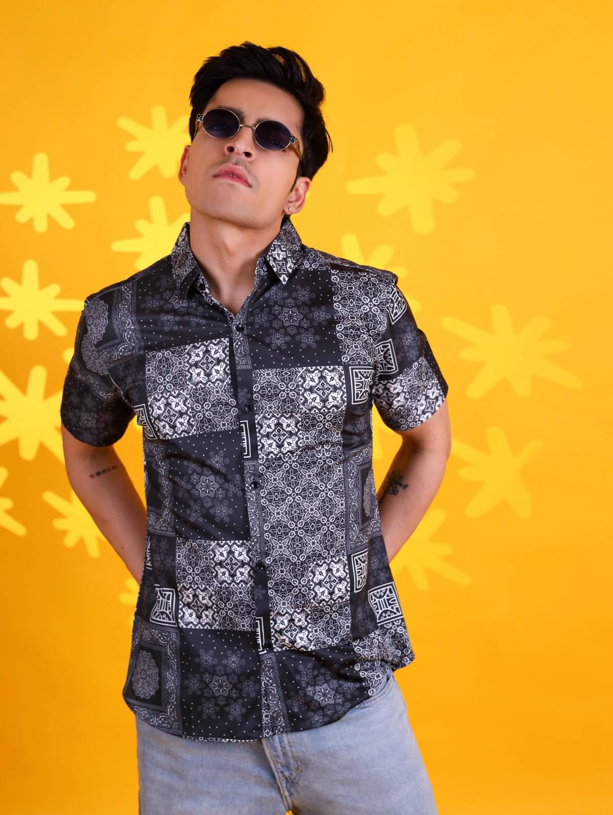     			Fesner Cotton Blend Regular Fit Printed Half Sleeves Men's Casual Shirt - Multicolor ( Pack of 1 )