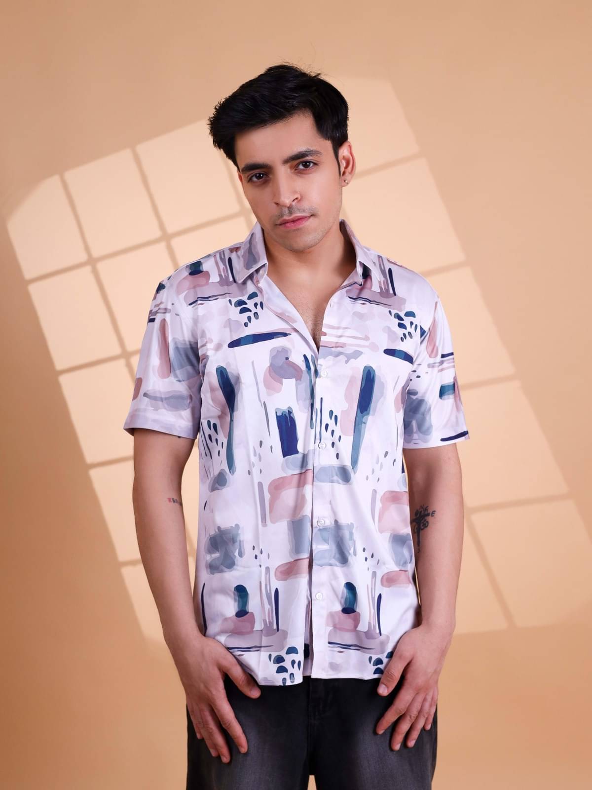     			Fesner Cotton Blend Regular Fit Printed Half Sleeves Men's Casual Shirt - Multicolor ( Pack of 1 )