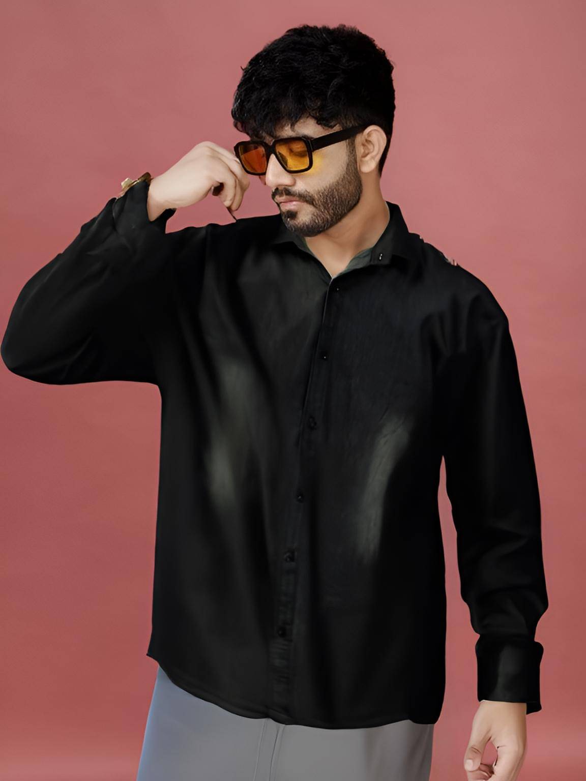     			NEW-18 Denim Regular Fit Solids Full Sleeves Men's Casual Shirt - Black ( Pack of 1 )
