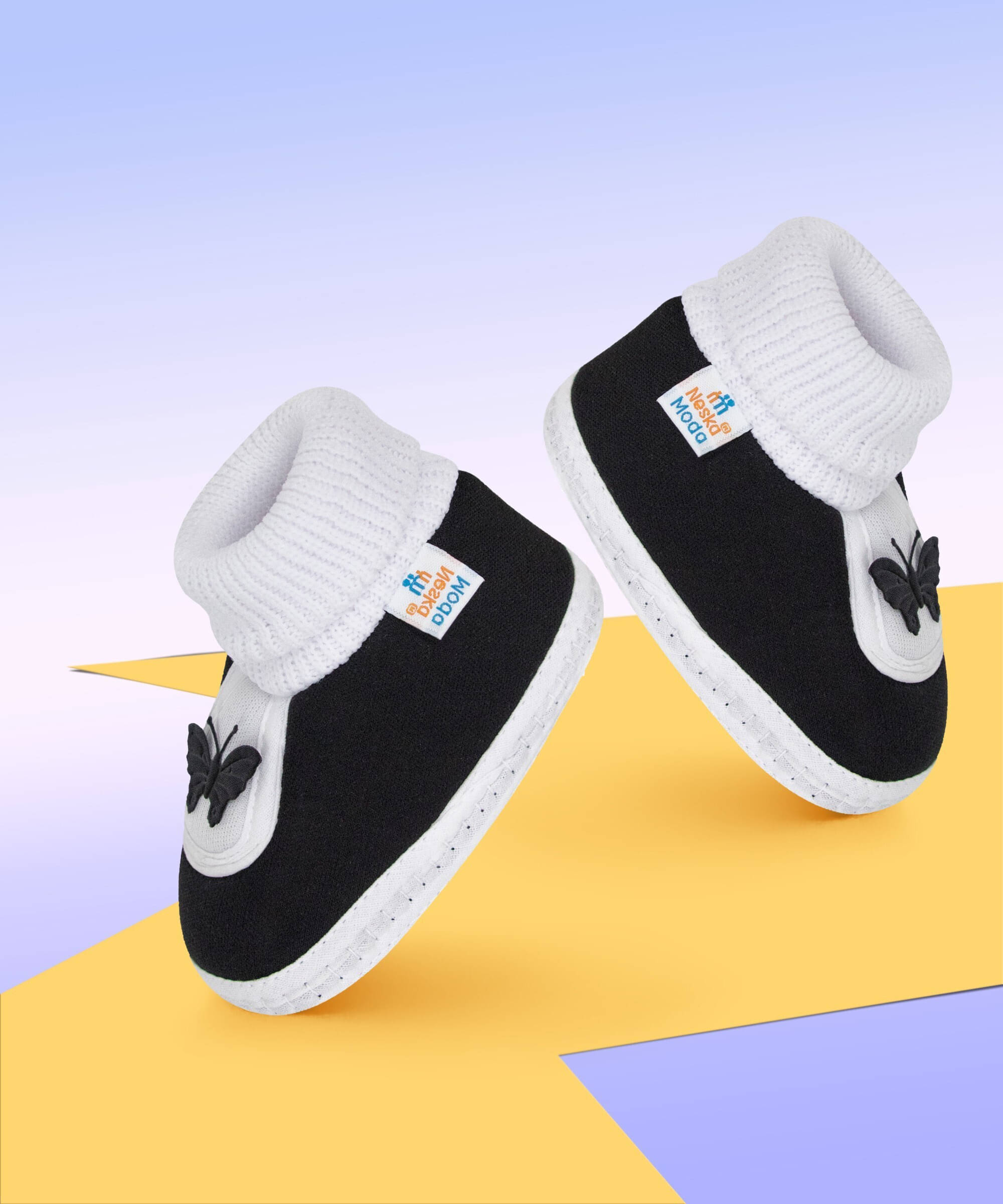     			Neska Moda - Black Booties For Baby Boy & Baby Girl 0-6 Months ( Pack of 1 )