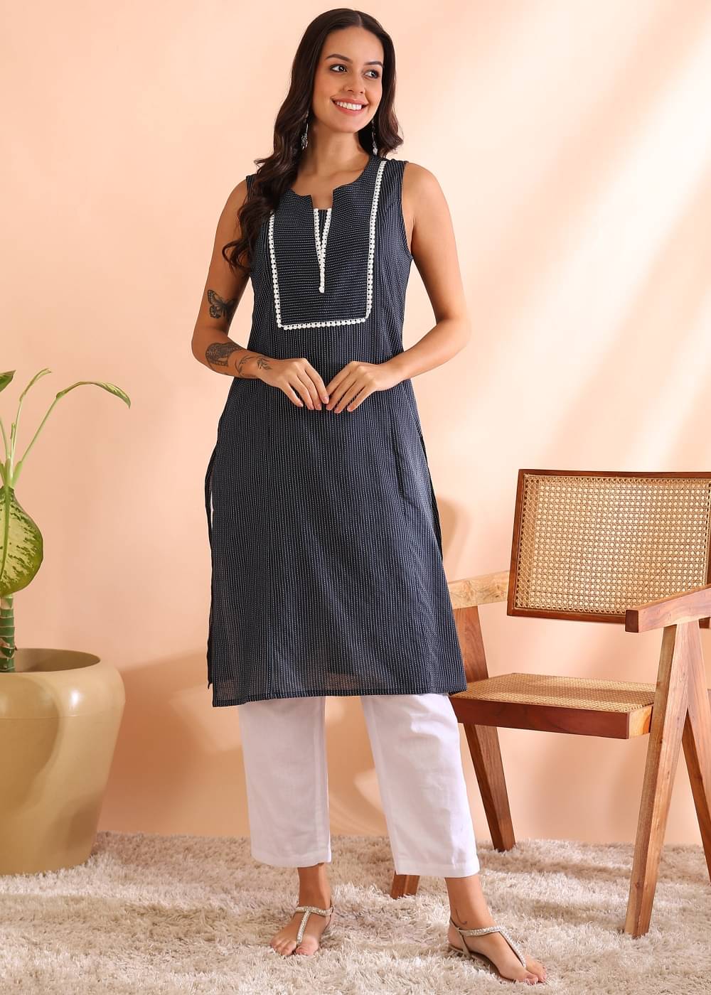 Yash Gallery Women Cotton Striped Straight Kurti ( Navy Blue )     			Yash Gallery Women Cotton Striped Straight Kurti ( Navy Blue )