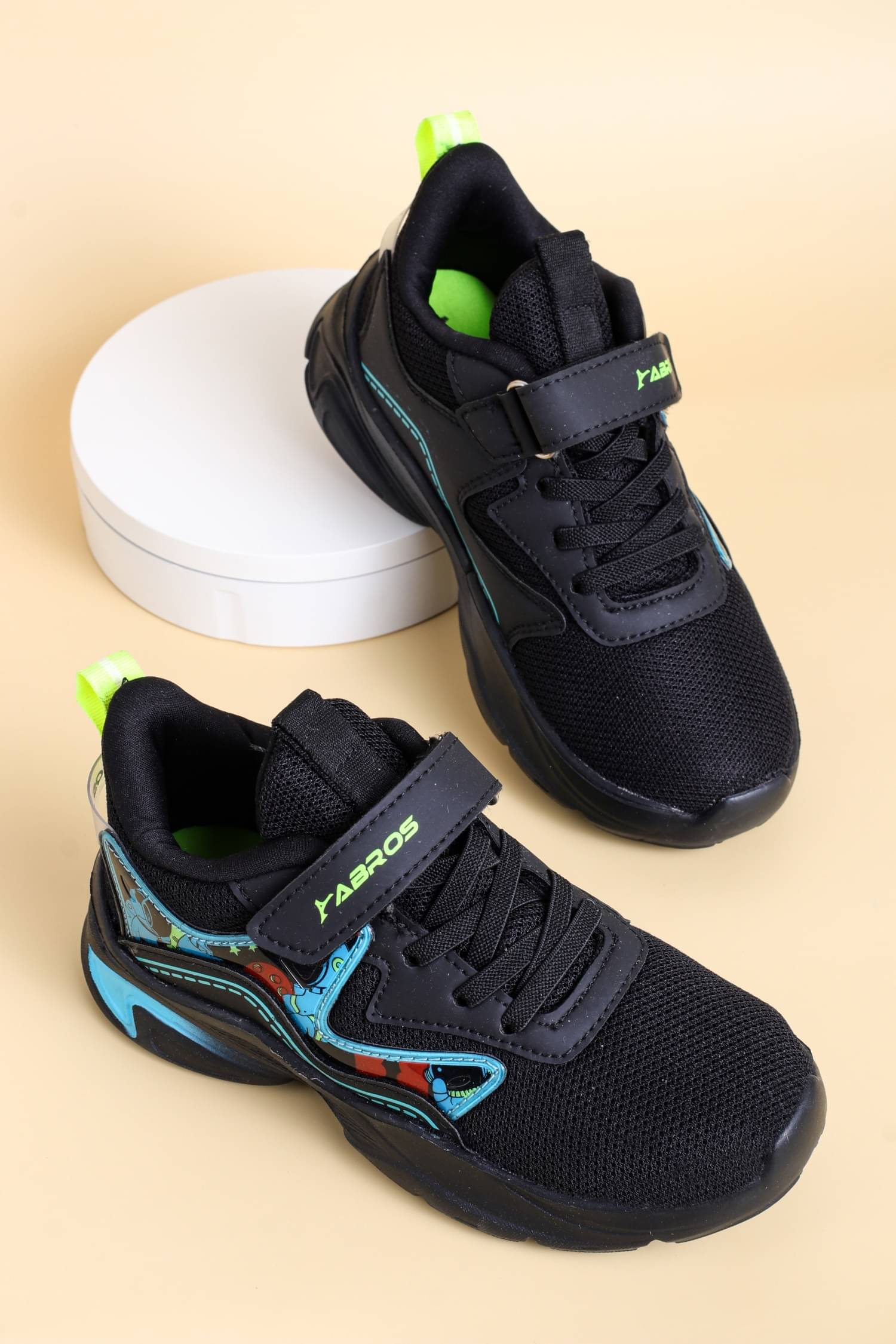     			Abros - Black Boy's Running Shoes ( 1 Pair )