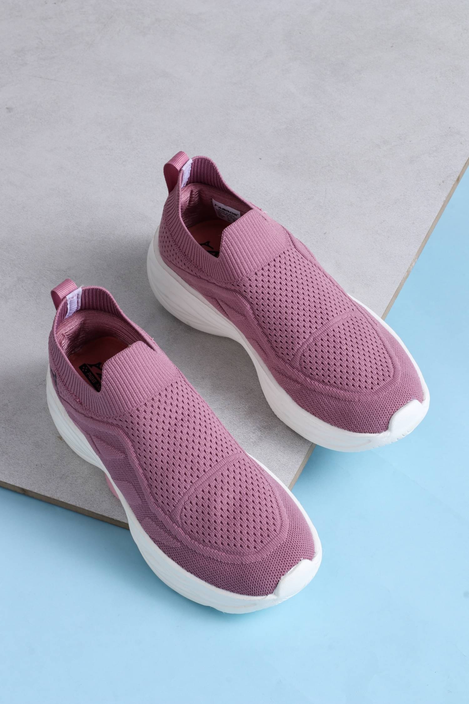     			Abros Fluorescent Pink Women's Slip On