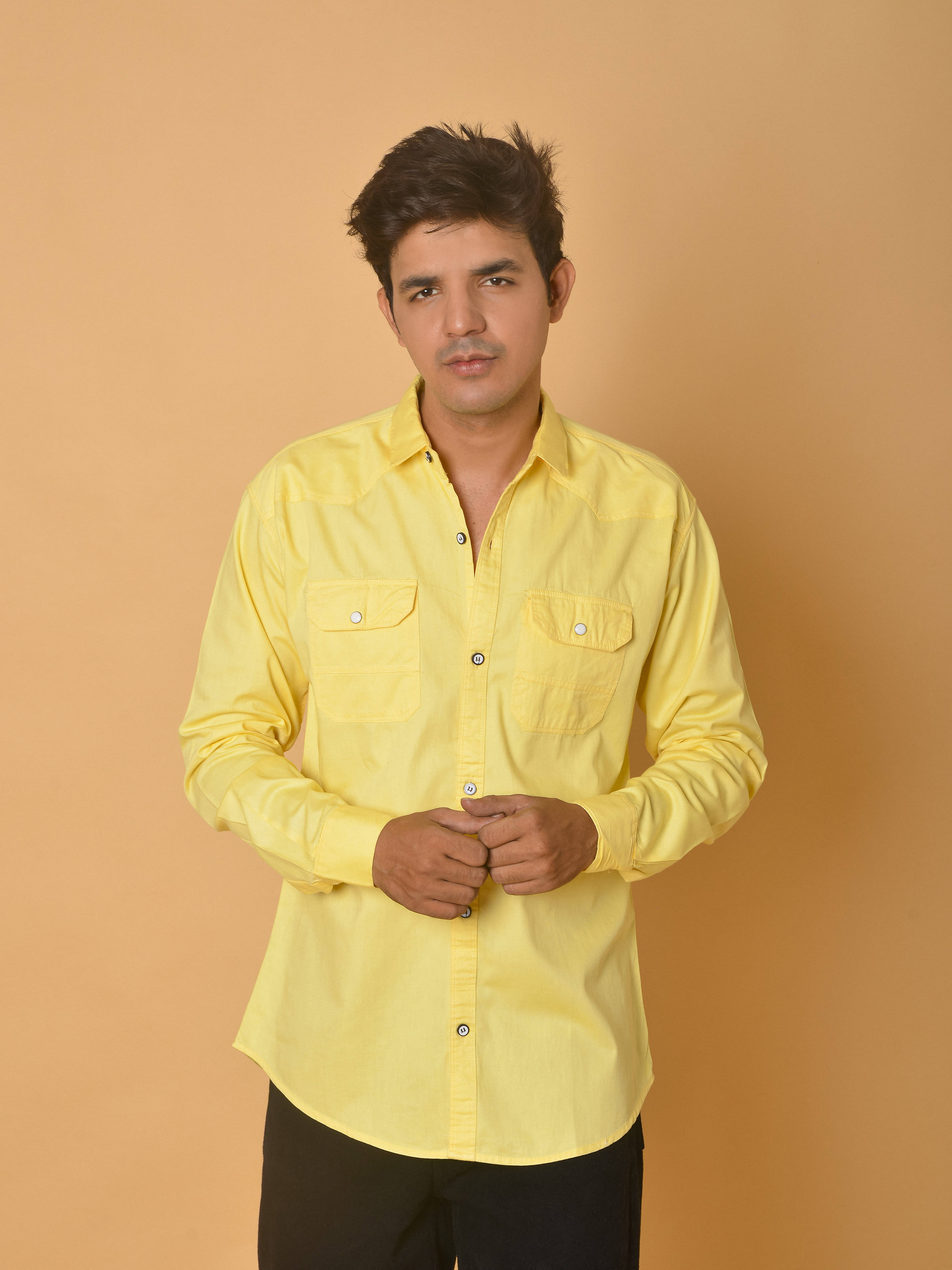     			Fesner Cotton Blend Regular Fit Solids Full Sleeves Men's Casual Shirt - Yellow ( Pack of 1 )