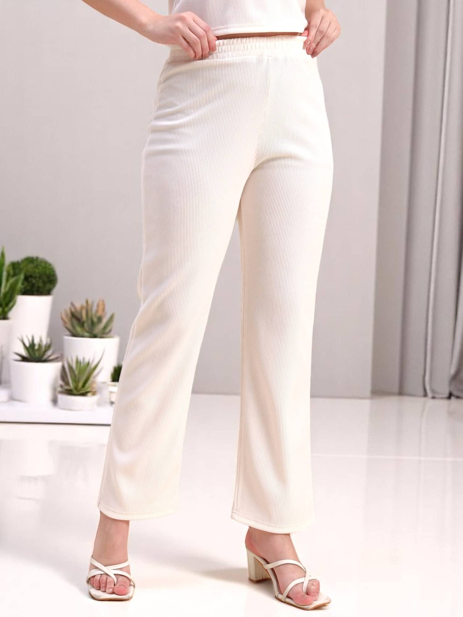     			Leewan Cream Cotton Women's Running Trackpants ( Pack of 1 )