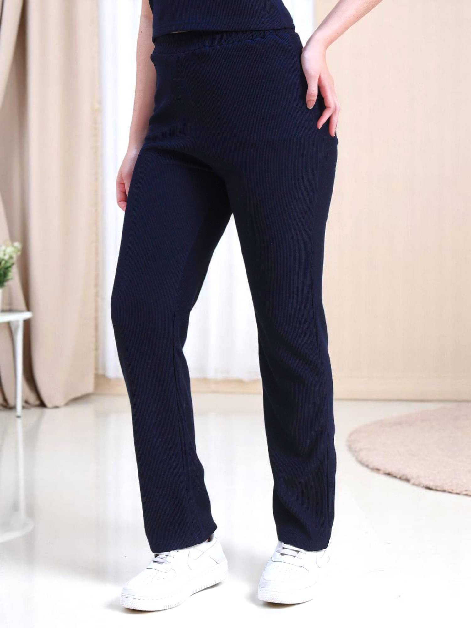     			Leewan Navy Blue Cotton Women's Running Trackpants ( Pack of 1 )