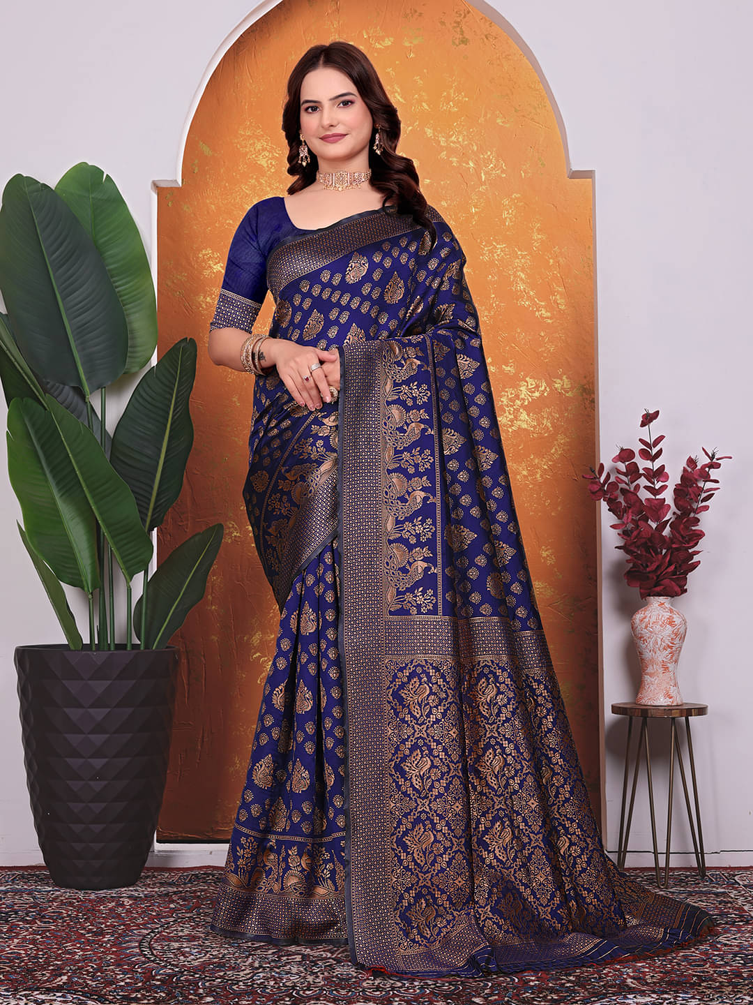     			Kanooda Prints Silk Blend Embellished Banarasi saree With Unstitched Blouse Piece ( Navy Blue )