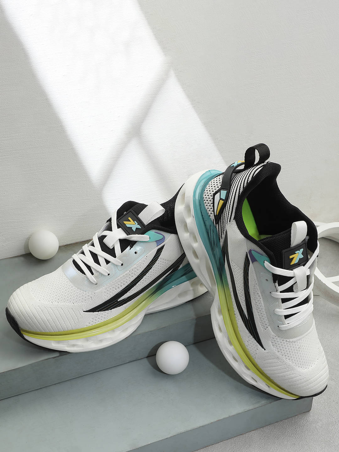     			Liberty NEPTUNE-1E White Men's Sports Running Shoes