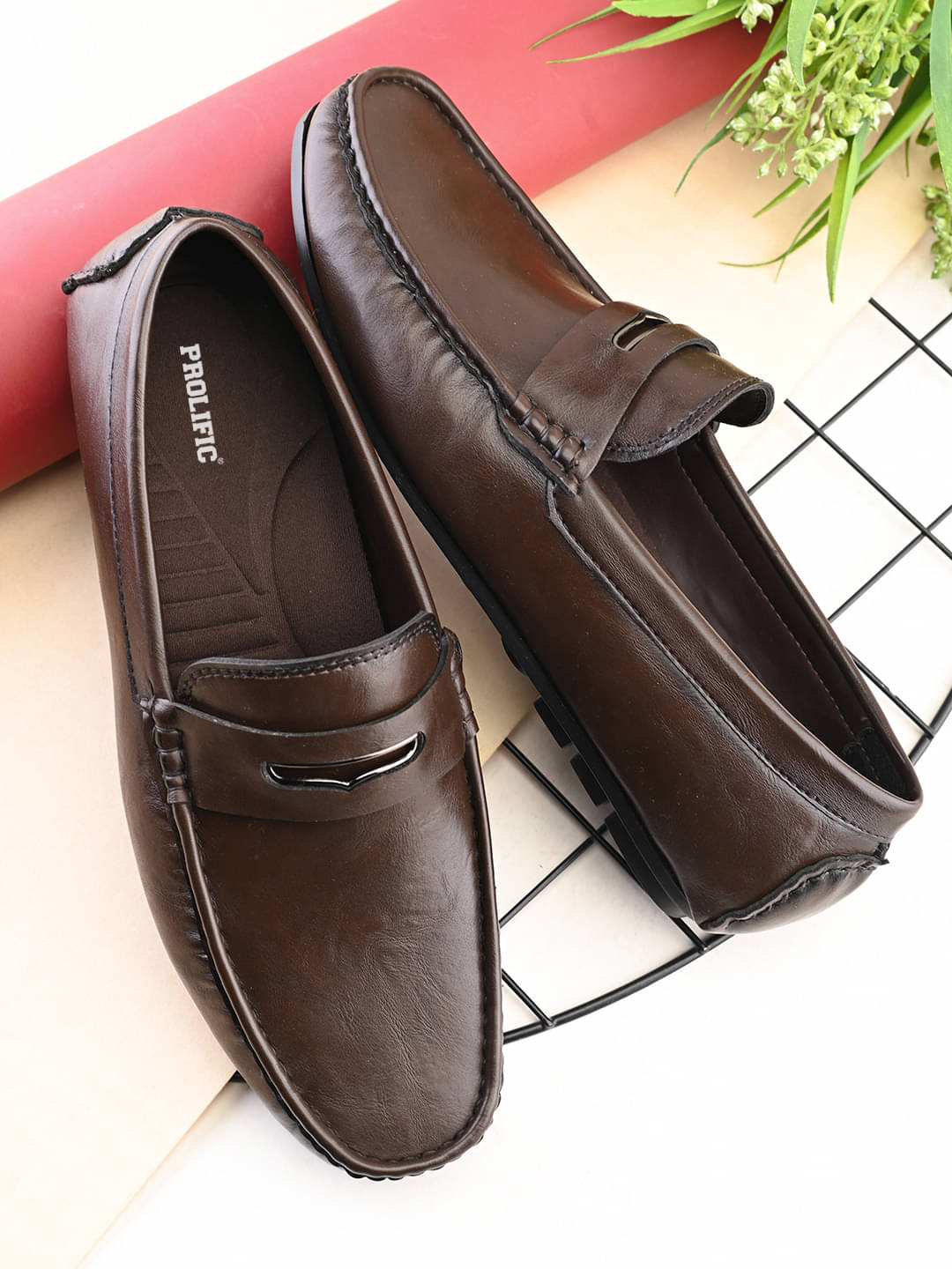     			Prolific PG-FM301-Re Brown Men's Slip-on Shoes