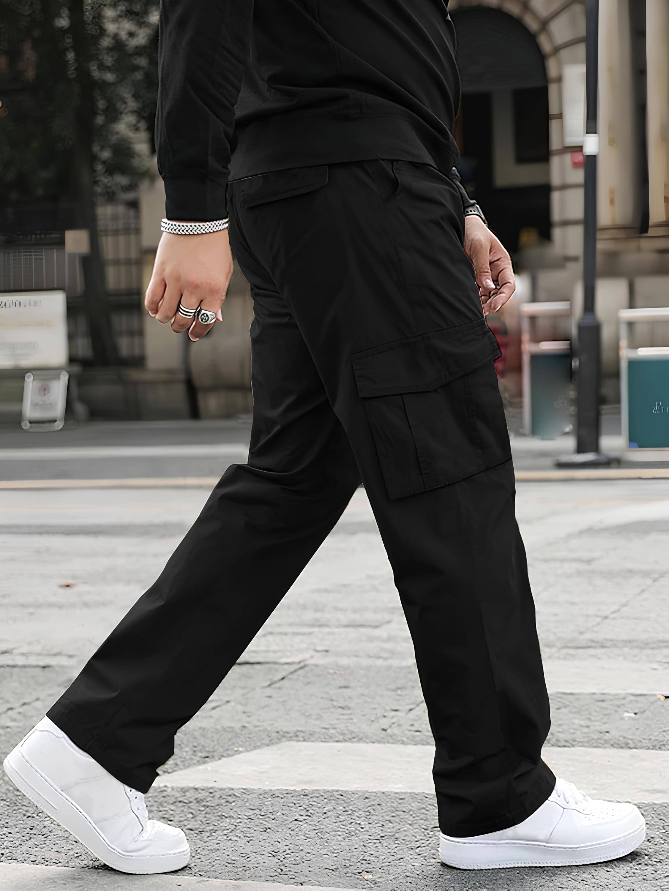     			Reoutlook Black Cotton Men's Trackpants ( Pack of 1 )