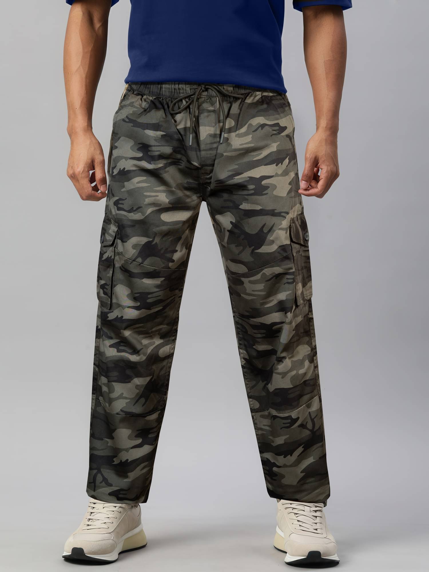     			JB JUST BLACK Relax Flat Men's Cargos - Green ( Pack of 1 )