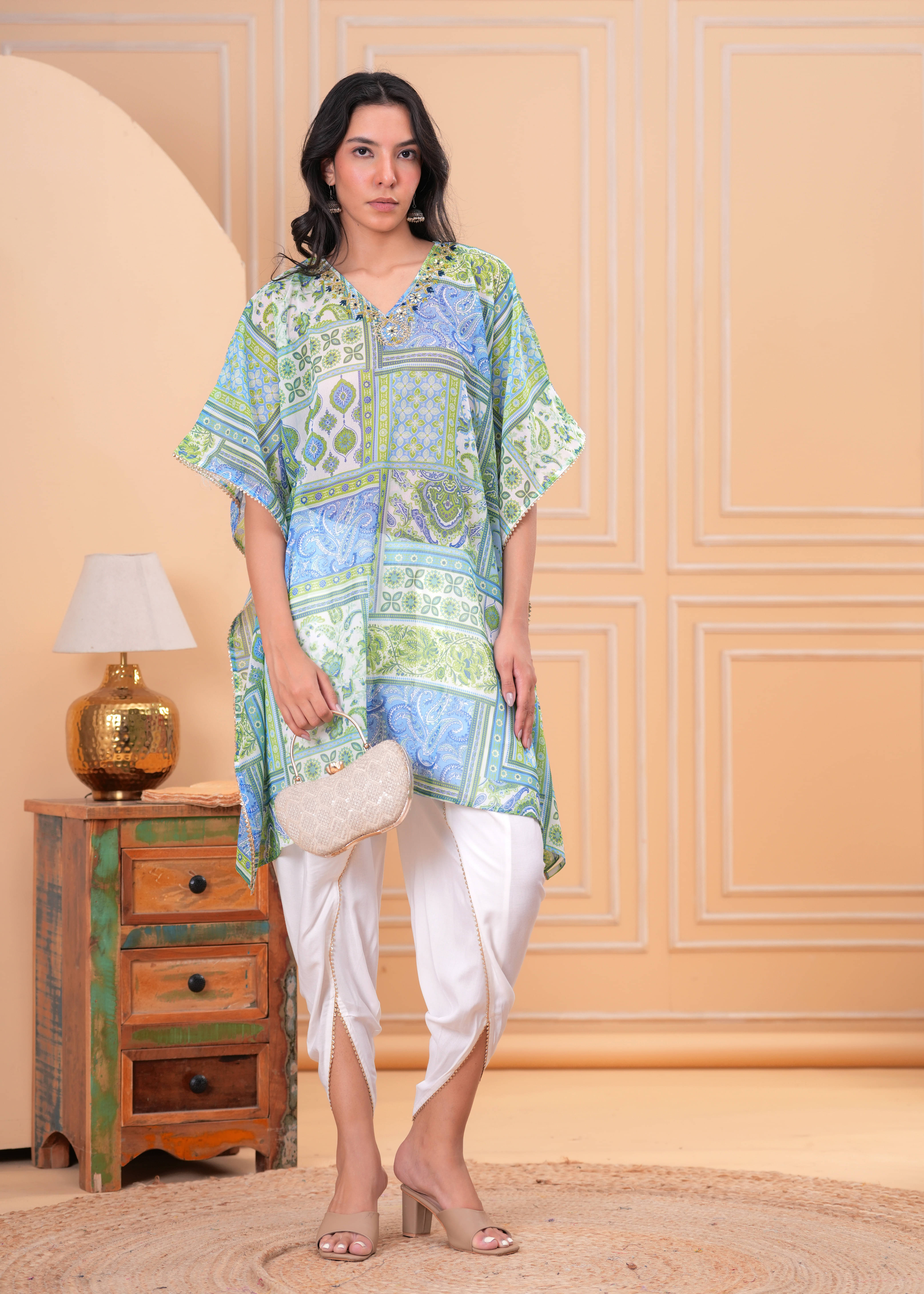     			JC4U Women Rayon Printed Kaftan Kurti With Harems Pants ( Green )