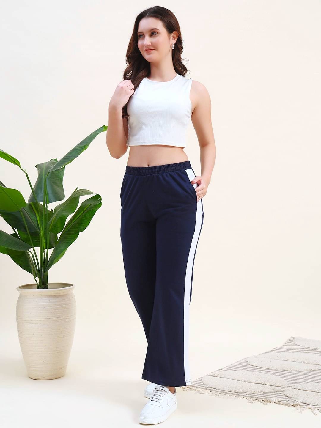     			Leewan Navy Blue Polyester Women's Outdoor & Adventure Trackpants ( Pack of 1 )