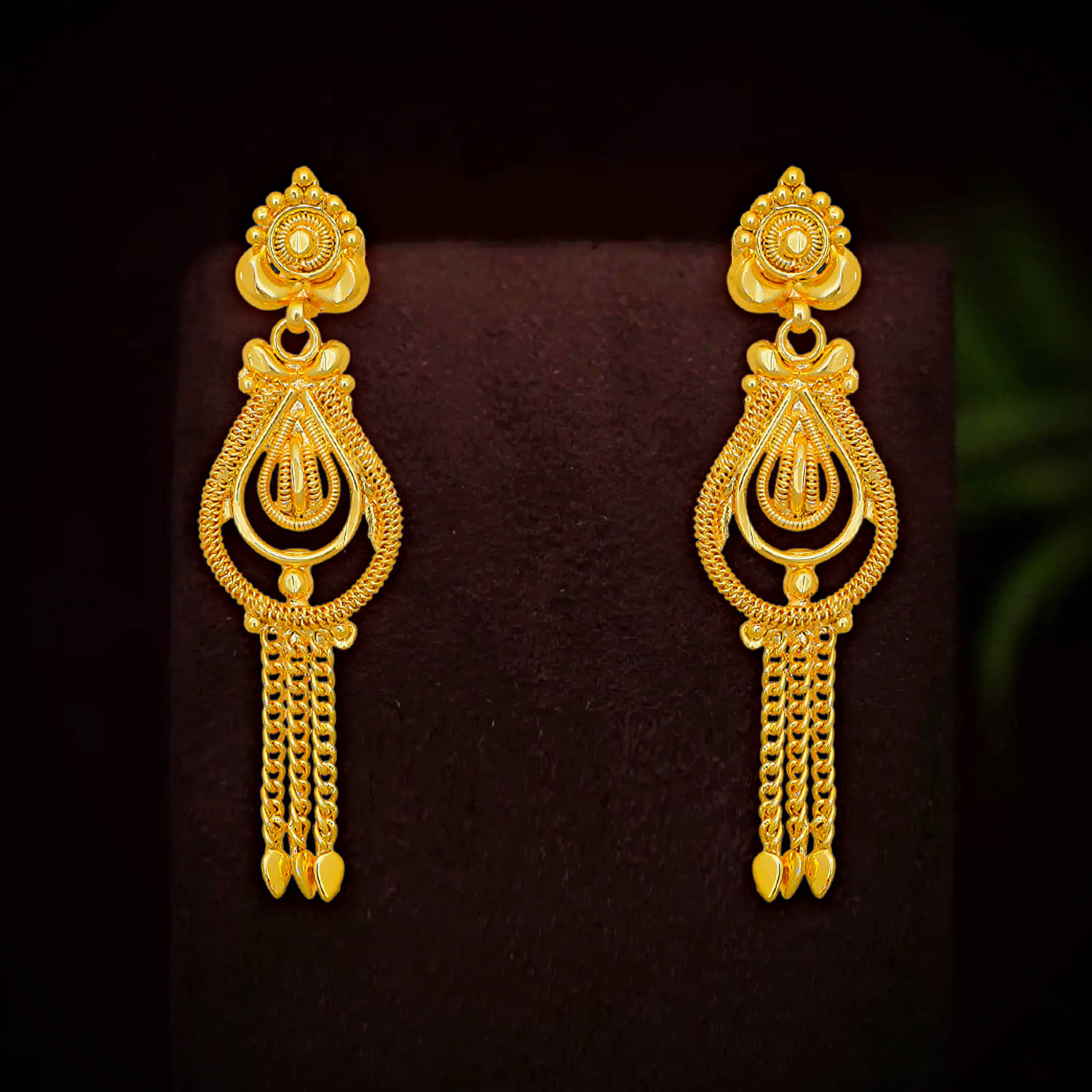     			Drashti Collection Golden Chandbalis Earrings ( Pack of 1 )