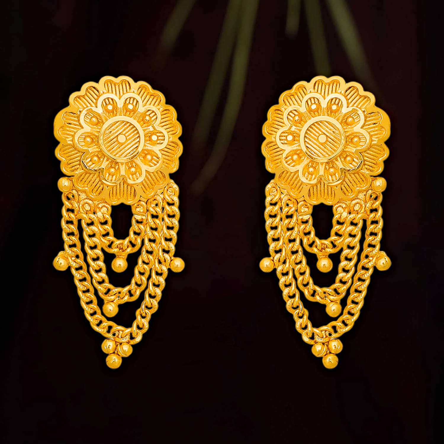     			Drashti Collection Golden Stud Earrings ( Pack of 1 )