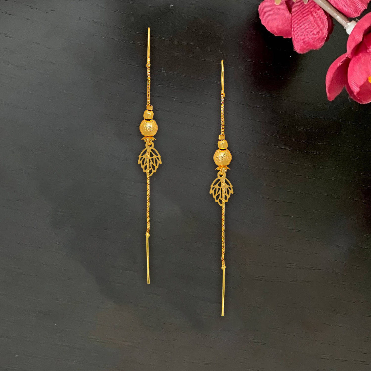     			Drashti Collection Golden Threader Earrings ( Pack of 1 )