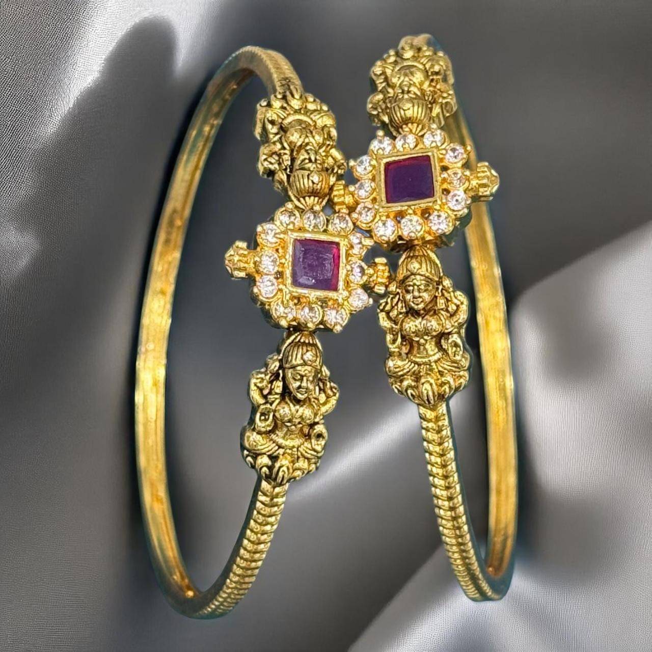     			KC JEWELS Gold Bangle Set ( Pack of 1 )